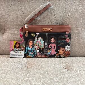 NWT Nicole Lee Multi-Graphic Wristlet with Black and Tan Panels
